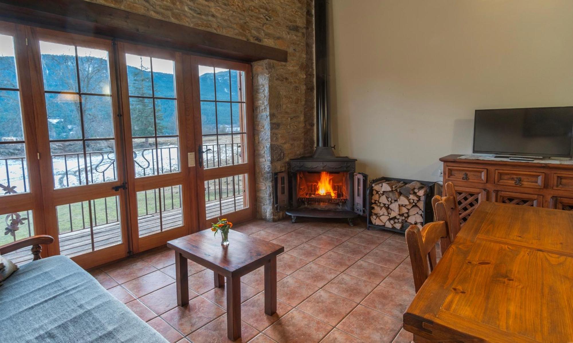 Can Tubau - Casa Rural - Apartaments Campelles Zewnętrze zdjęcie