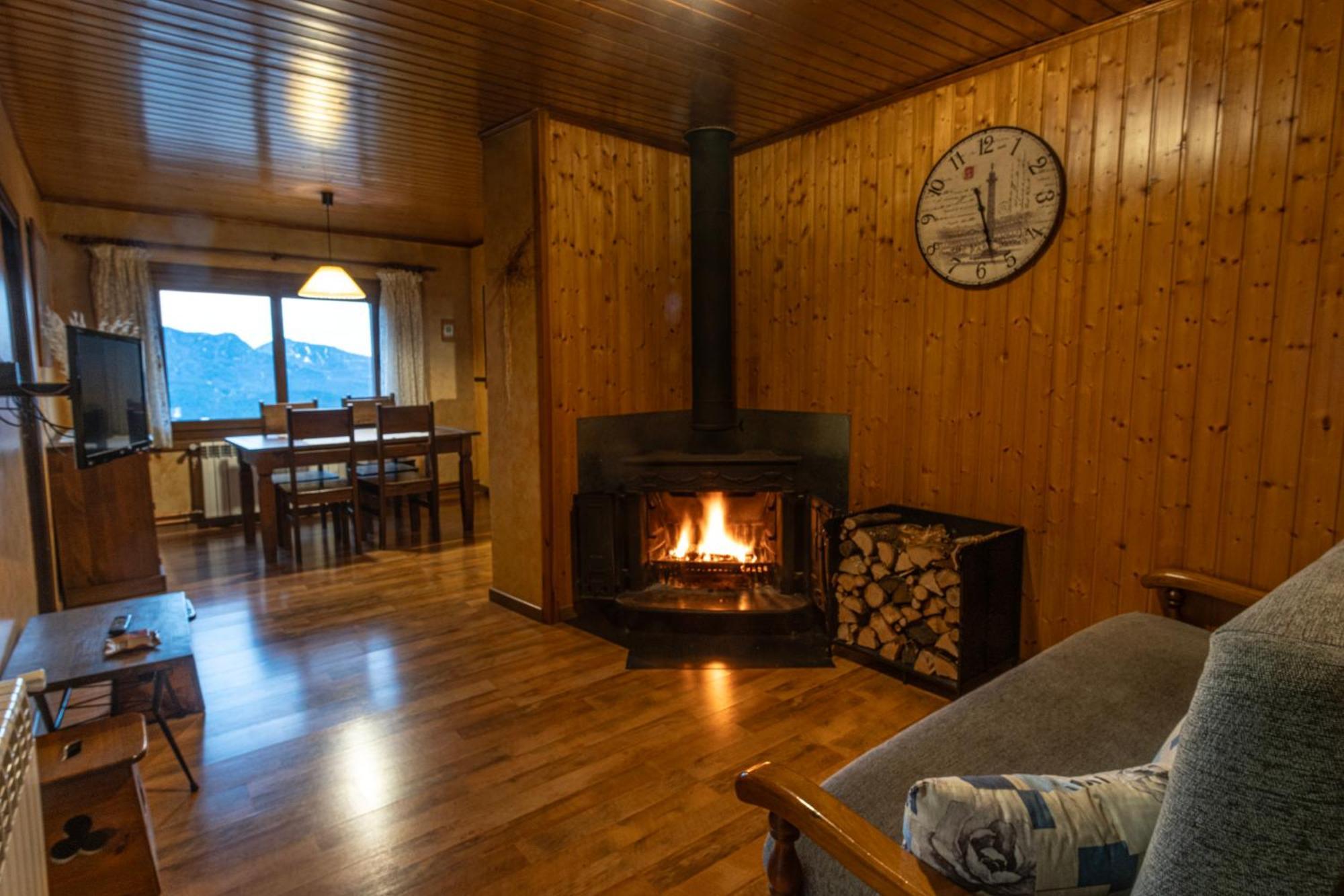 Can Tubau - Casa Rural - Apartaments Campelles Zewnętrze zdjęcie