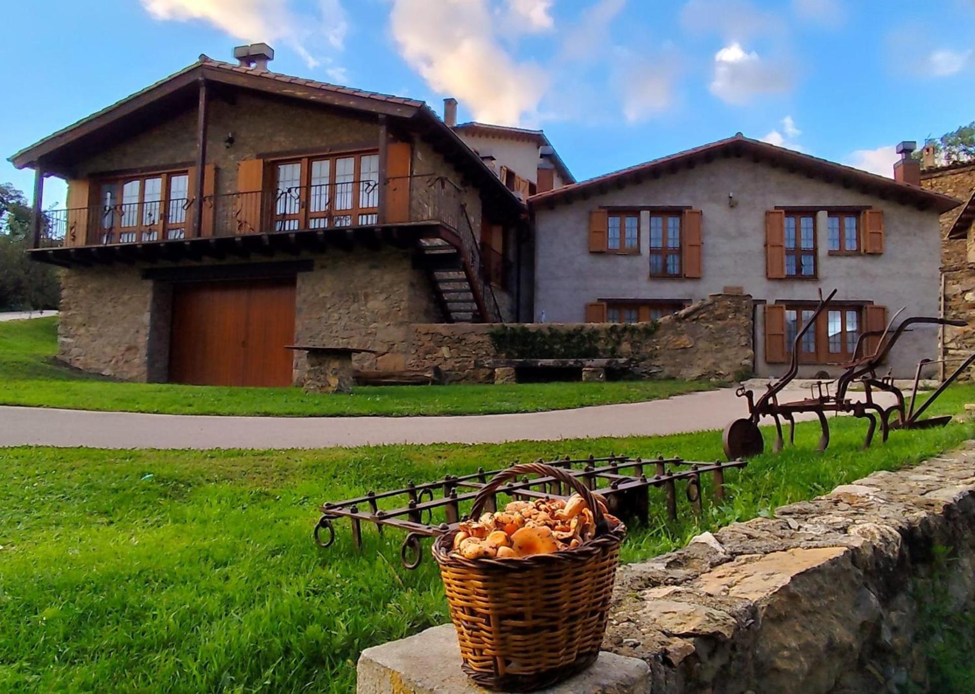 Can Tubau - Casa Rural - Apartaments Campelles Zewnętrze zdjęcie