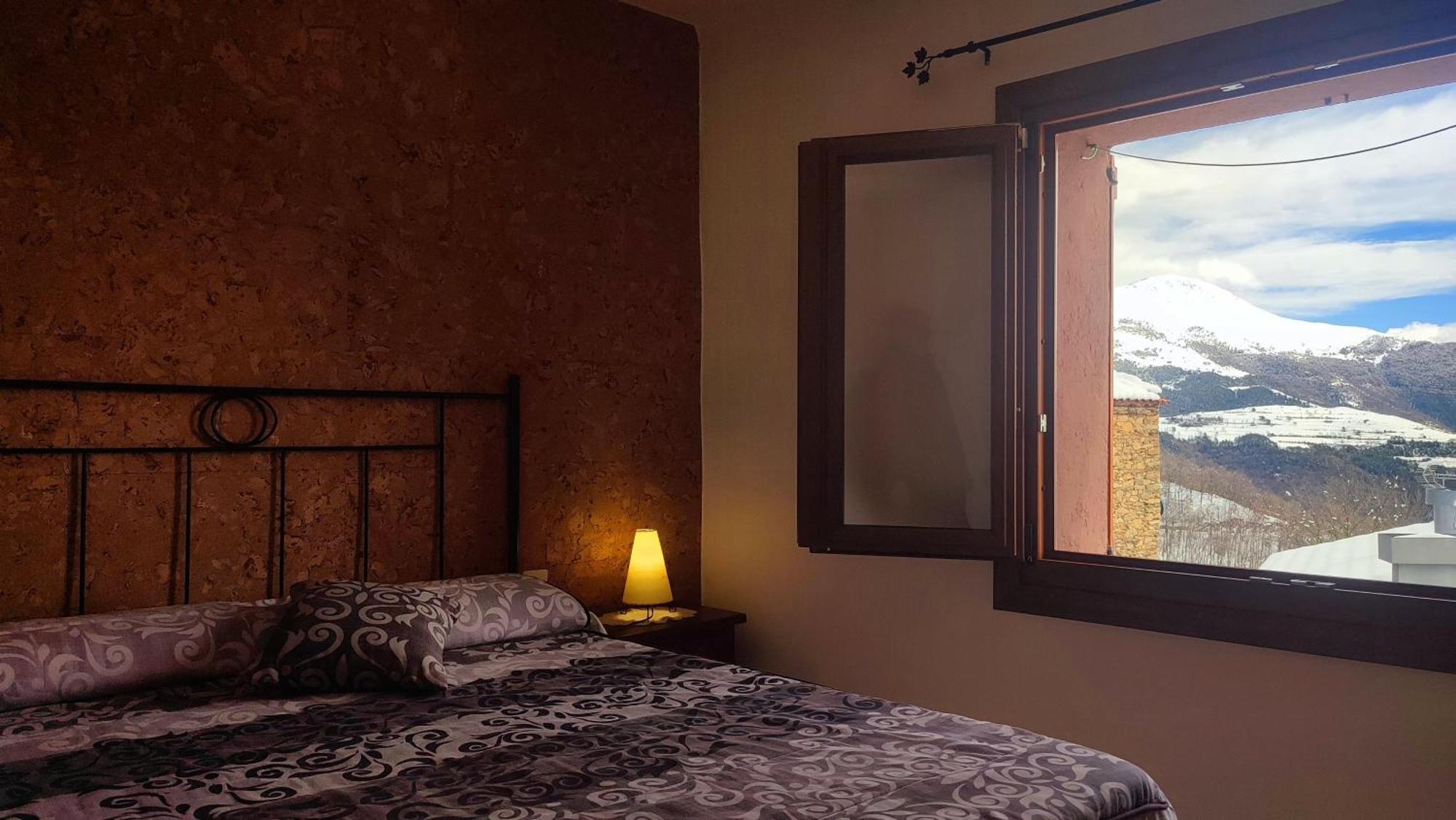 Can Tubau - Casa Rural - Apartaments Campelles Zewnętrze zdjęcie